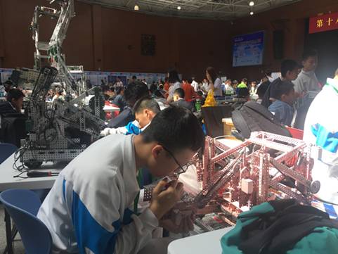第十八届陕西省青少年机器人竞赛在西北农林科技大学举行